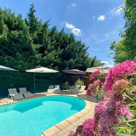 O Clair De Lune Au Coeur De Sarlat - Chambres Climatisees - Parking Prive - Piscine Chauffee - Spa Et Massages Εξωτερικό φωτογραφία